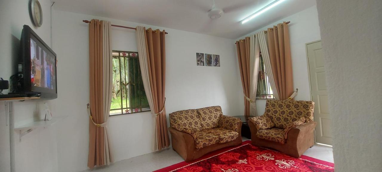 Myrol Homestay Kulim Buitenkant foto