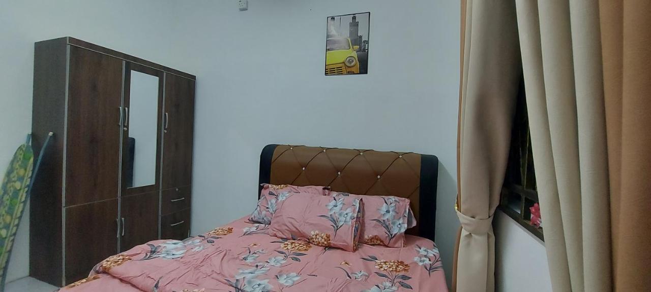 Myrol Homestay Kulim Buitenkant foto