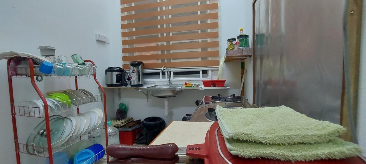 Myrol Homestay Kulim Buitenkant foto